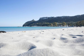  Lillium Casa Vacanze  Кальяри